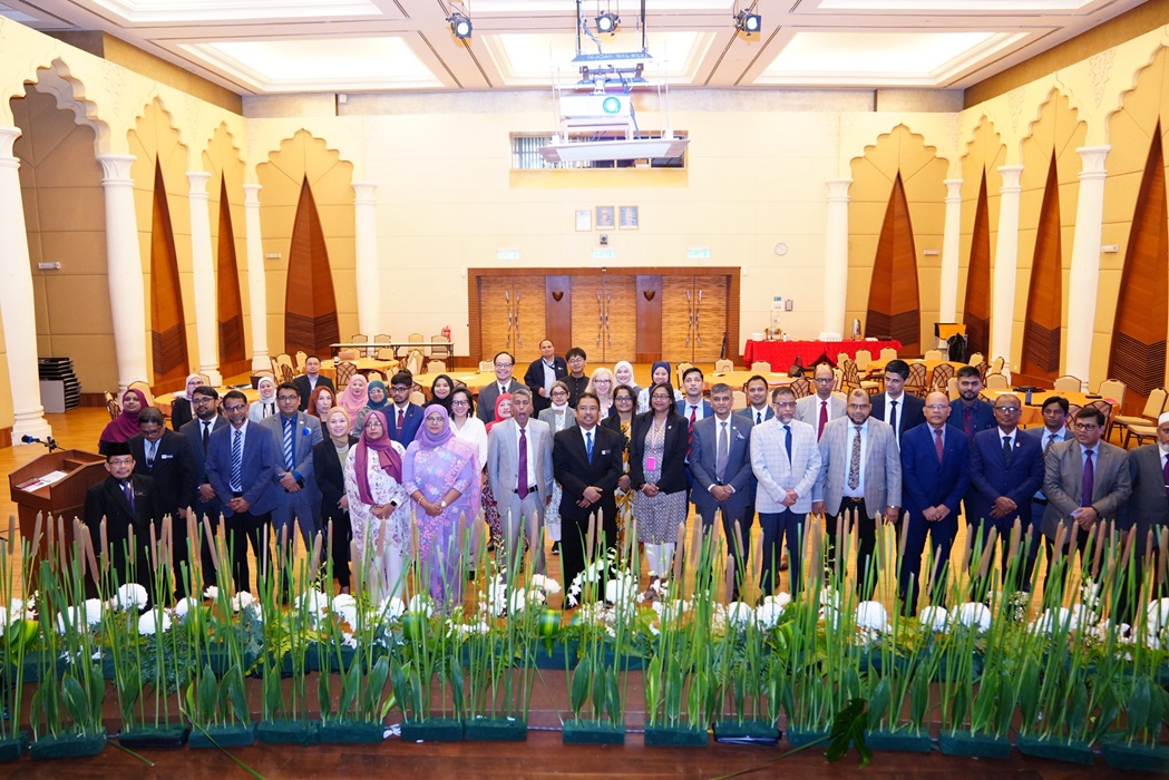 ENGAGEMENT BILATERAL MALAYSIA-BANGLADESH BERHUBUNG REFORMASI UNDANG-UNDANG